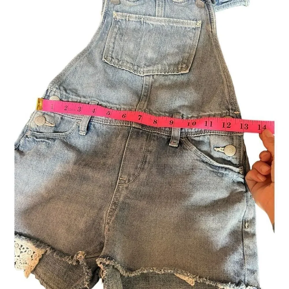 Old Navy Kids Girls Lace Pocket Washed Denim Short Overall Blue Large (10-12)